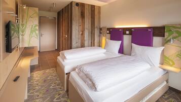 Double Room, Mountain View | In-room safe, blackout drapes, free WiFi