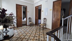 Unclassified image, 3 of 40, button - Casa Moriles Wine Lodge (Moriles)