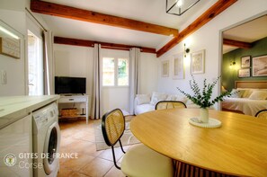 Interior - Small cottage - SANTA REPARATA DI BALAGNA (SANTA REPARATA DI BALAGNA)