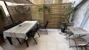 Outdoor dining - CLOCARLUCCI - AJACCIO (AJACCIO)