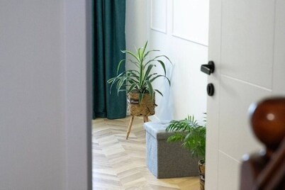 Elegant 2BR House Escape in Vibrant Avlabari