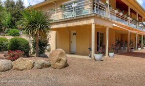 Exterior - Vrbo Property (LEVIE)