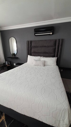 Shared Dormitory, 2 Bedrooms, Accessible | 2 bedrooms - Room-royal Ensuit at Palma Spaces (Pretoria)