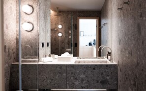 Bathroom - Vrbo Property (Flims)