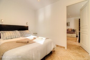 Room - Vrbo Property (PERI)