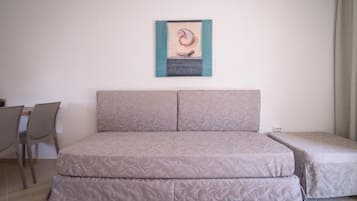 One Bedroom Apartment with Balcony | Interior