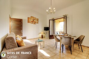 Living area - Superior Villa - PORTO VECCHIO (PORTO VECCHIO)