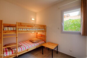 Room - Vrbo Property (TIZZANO)