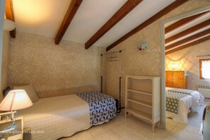 Room - Vrbo Property (CARGESE)