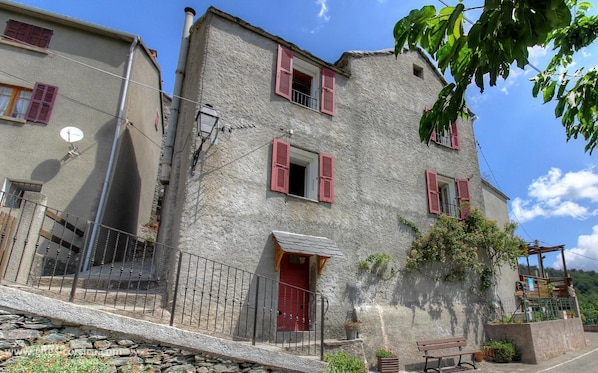 Exterior - Vrbo Property (POGGIO MARINACCIO)