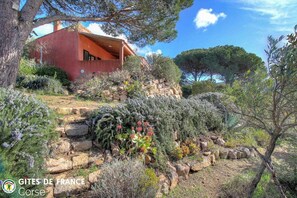 Property grounds - Vrbo Property (COTI CHIAVARI)