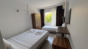 Phòng đôi Tiêu chuẩn, quang cảnh biển | Truy cập Internet không dây miễn phí 