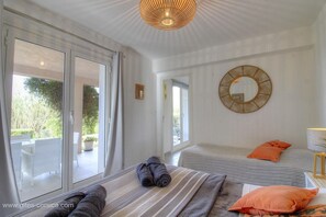 Room - Vrbo Property (CARGESE)