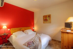 Room - Vrbo Property (TOLLA)