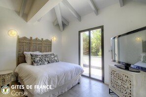 Room - Vrbo Property (AFA)