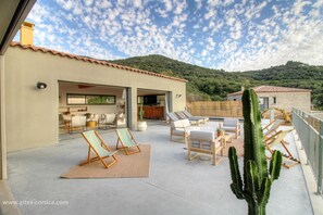 Outdoor dining - Vrbo Property (CARGESE)