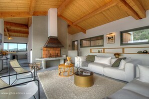 Living area - Vrbo Property (CARGESE)