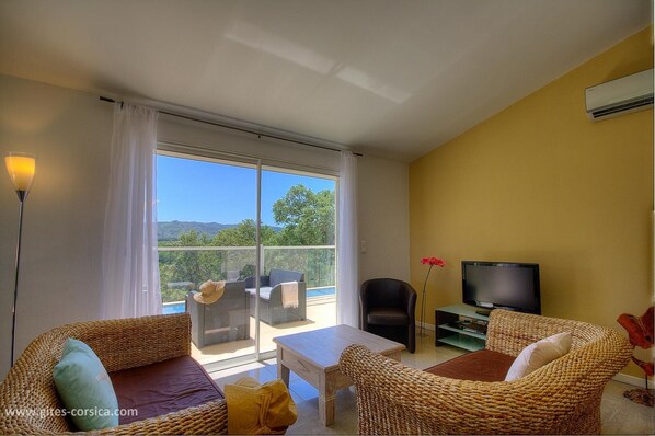 Living area - Serenity - SOTTA - Gîte (SOTTA)