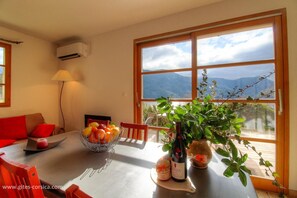 Dining - Vrbo Property (TOLLA)
