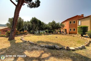 Property grounds - Vrbo Property (COTI CHIAVARI)