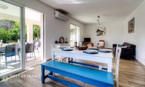 Dining - Vrbo Property (SANTA LUCIA DI MORIANI)