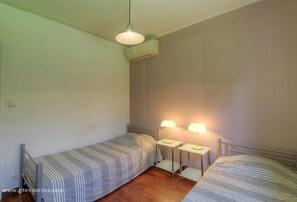 Room - Vrbo Property (OLMETO)