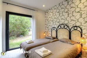 Room - Vrbo Property (SAINTE LUCIE DE PORTO VECCHIO)