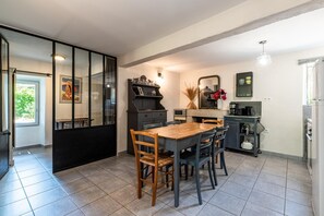 Dining - Vrbo Property (PORTO VECCHIO)