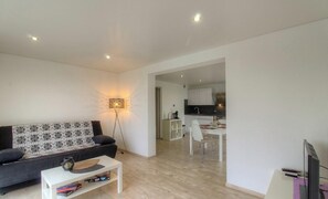 Living area - Villa di Charma Charlotte (CALCATOGGIO)