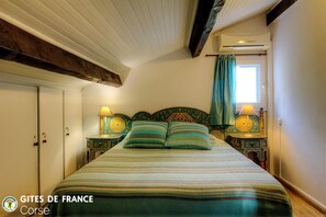 Room - Vrbo Property (SORBU OCAGNANU)