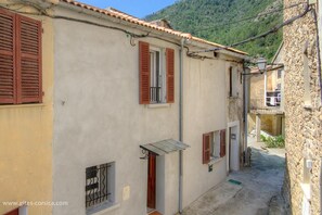 Exterior - Vrbo Property (VENACO)