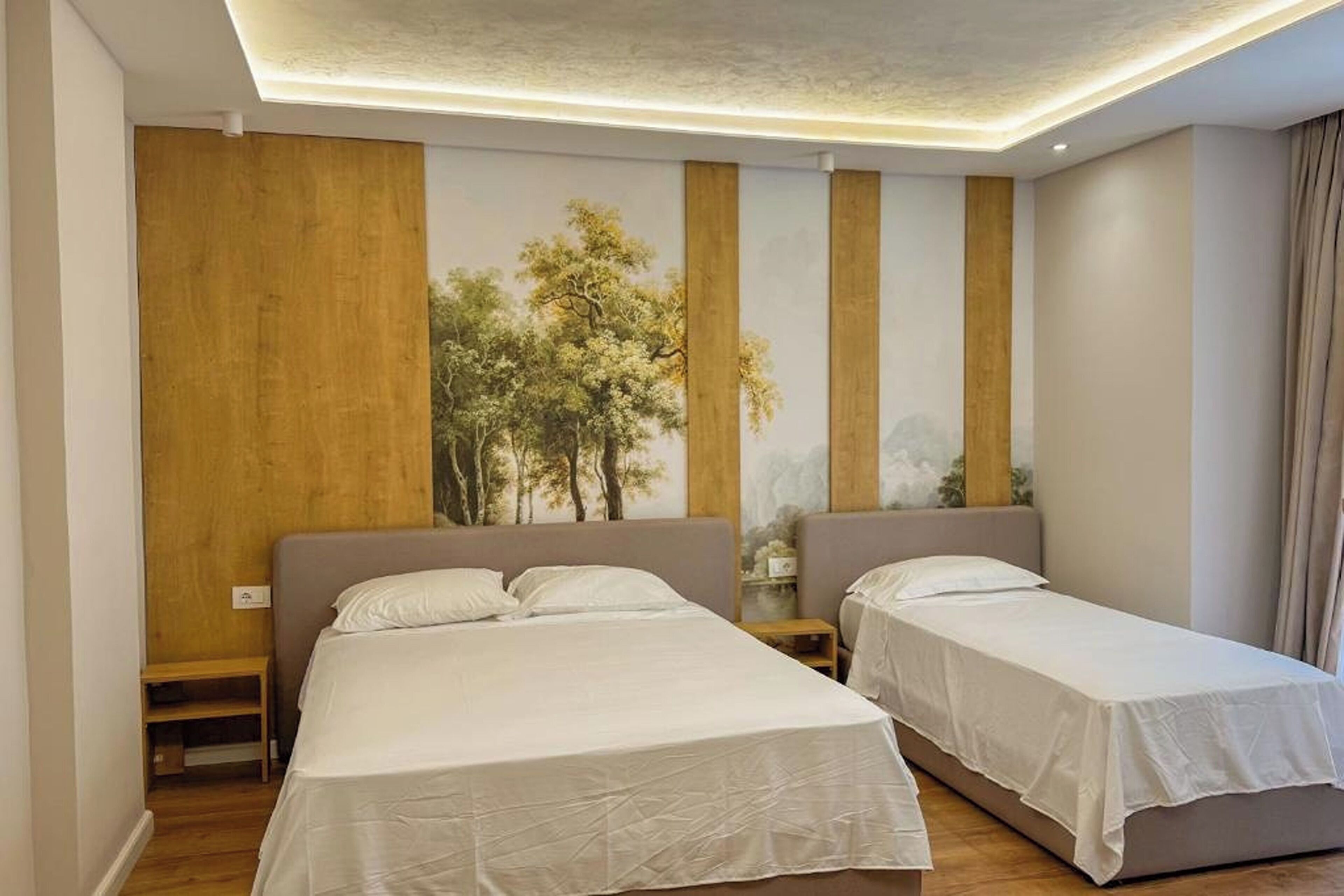 Triple Room