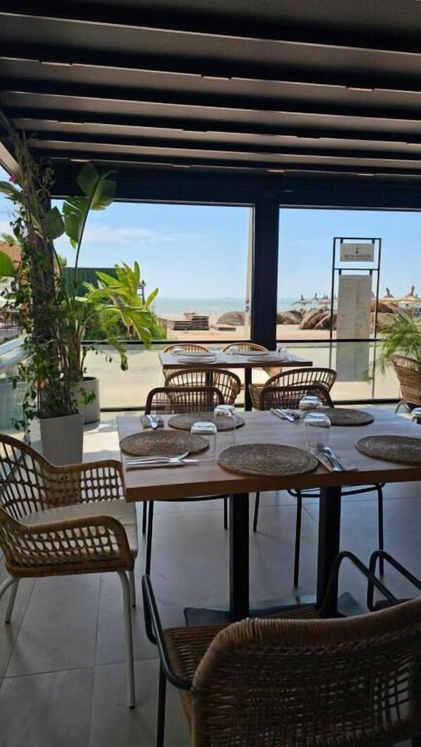Front of property - Zena Hotel (Durres)