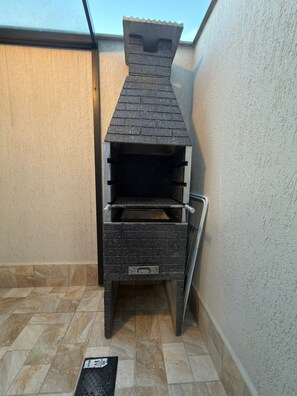 Property grounds - New house with Wi-Fi, 400 meters from the beach. Pets not allowed. (Praia Grande)