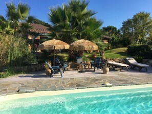 Pool - Vrbo Property (CUTTOLI CORTICCHIATO)