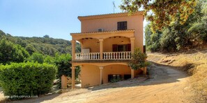 Exterior - Vrbo Property (SAGONE)
