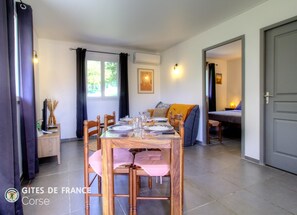 Dining - Vrbo Property (SAN NICOLAO)