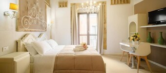 Oisife Apartments