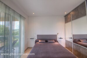 Room - Vrbo Property (SOLLACARO)