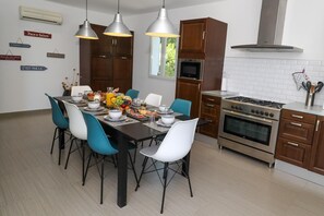 Private kitchen - Vrbo Property (MONTEGROSSO)