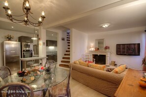 Interior - Vrbo Property (CALENZANA)