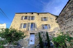 Exterior - Vrbo Property (PENTA DI CASINCA)