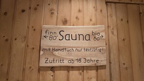 Interior detail - Vrbo Property (Sankt Englmar)