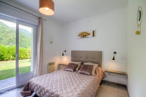 Room - Vrbo Property (SAN DAMIANO)