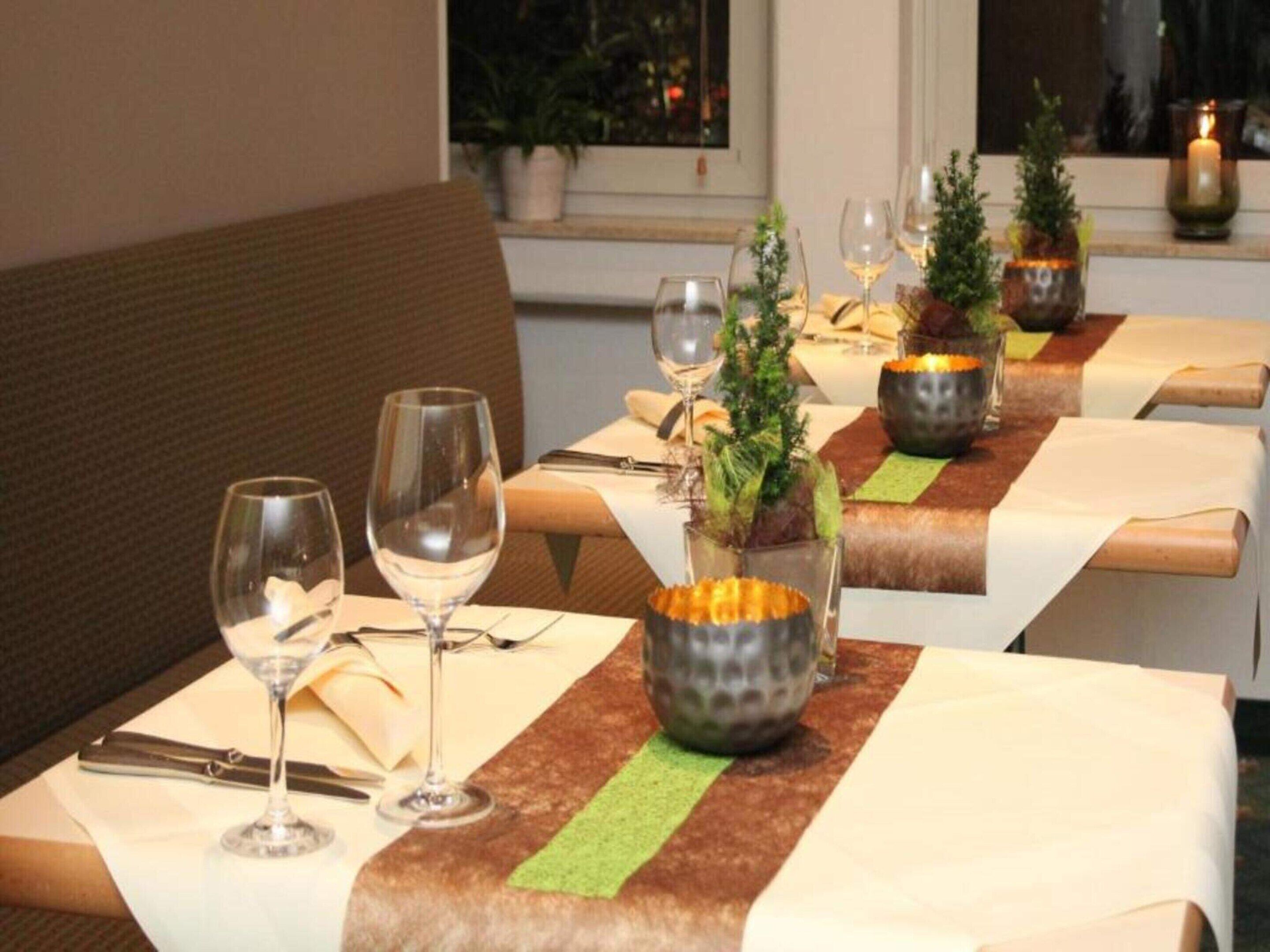 House | Dining