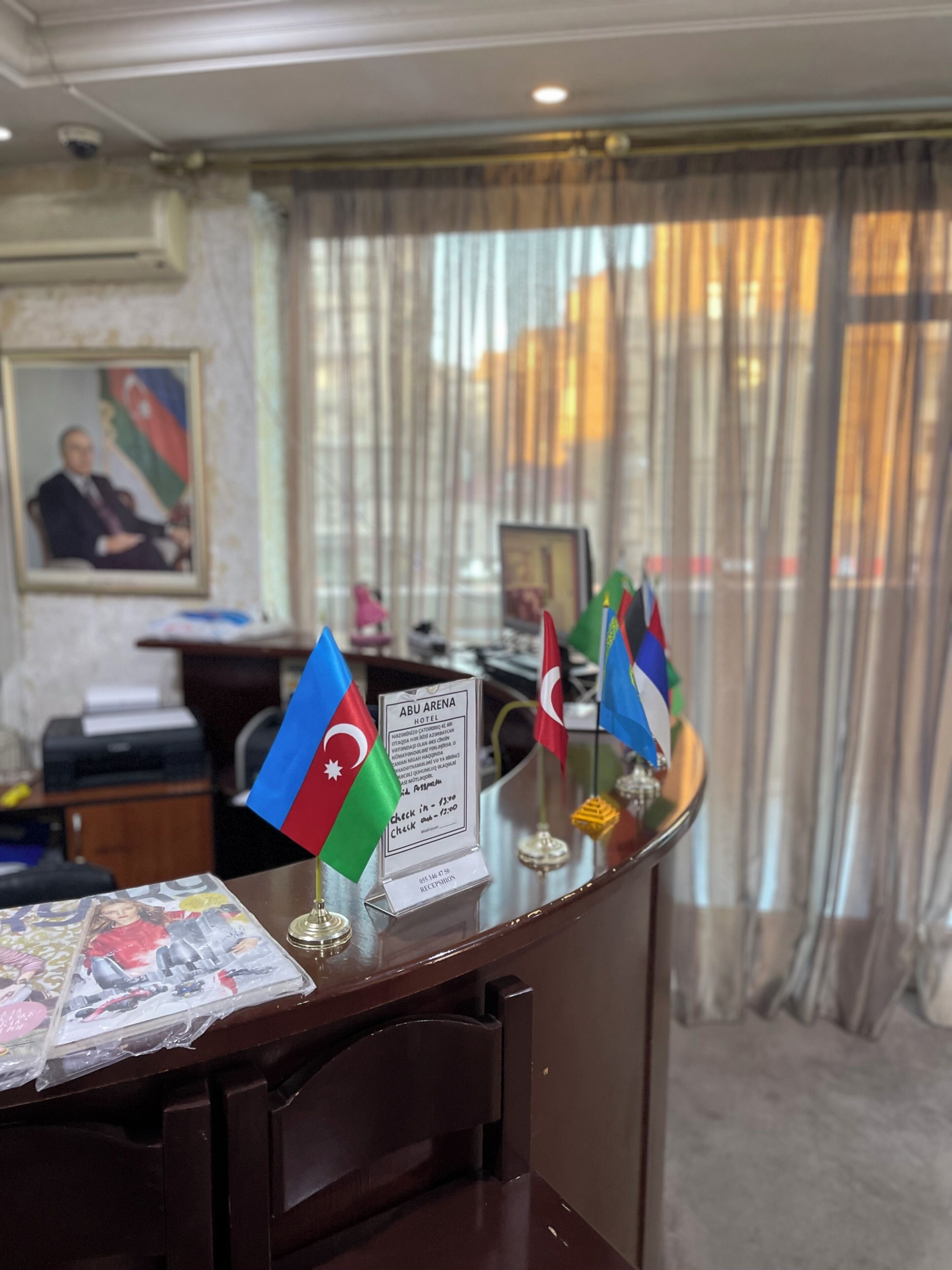 Deluxe Studio Suite, City View | Lobby