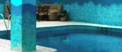 15 piscinas internas