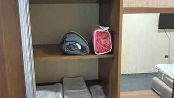 Studio Suite Deluks, pemandangan kota | Interior