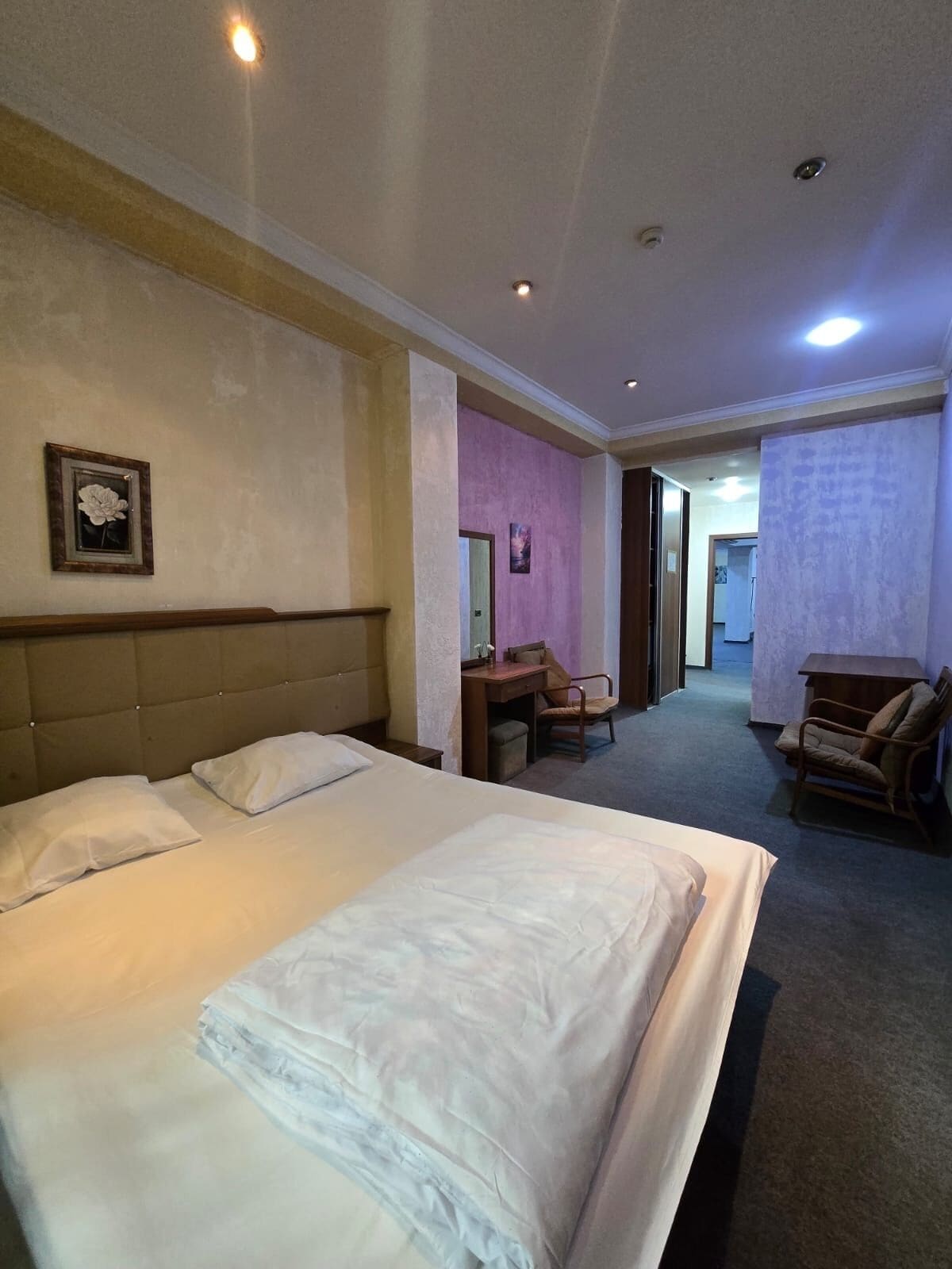 Classic Double or Twin Room, City View