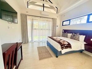 In-room safe, desk, laptop workspace, iron/ironing board - 19 On Bay Noakes  (Harare)